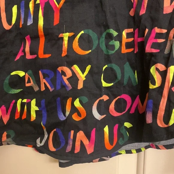 Multicolored, motional blouse. - Picture 6 of 7